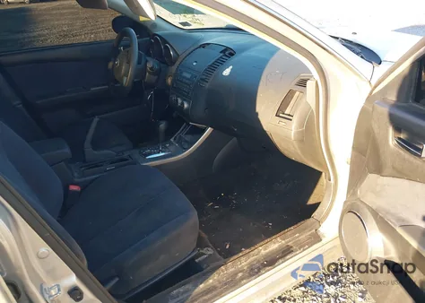 2005 Nissan Altima 2.5 S z USA, uszkodzony, nr VIN 1N4AL11D25C175400